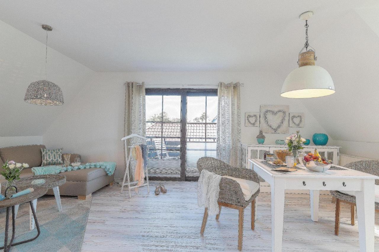 Haus Am Strand Ferienwohnung Haus Am Strand 5 Zingst Eksteriør billede